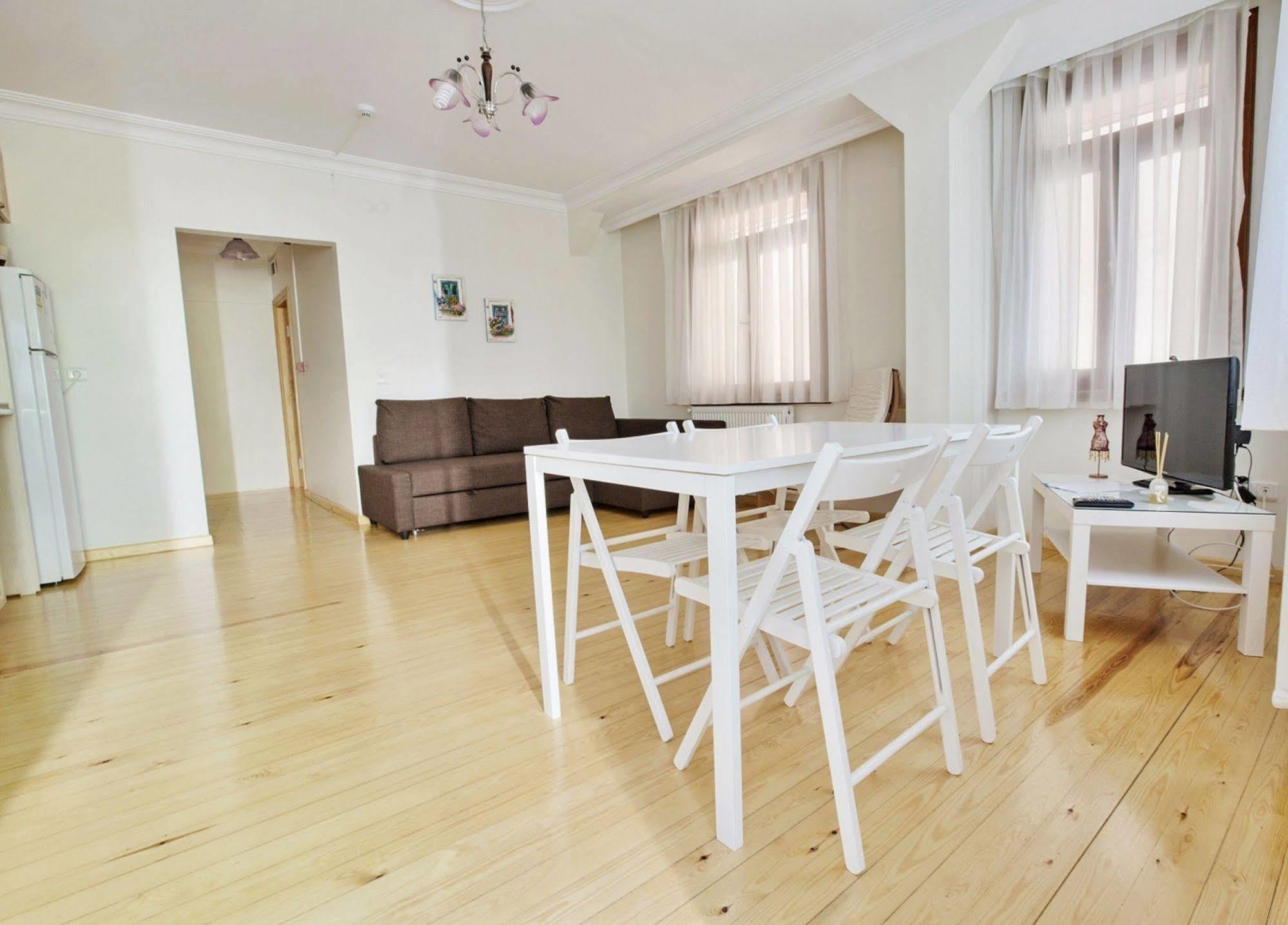Buyukada Apart Hotel - Sehbal Adalar Esterno foto