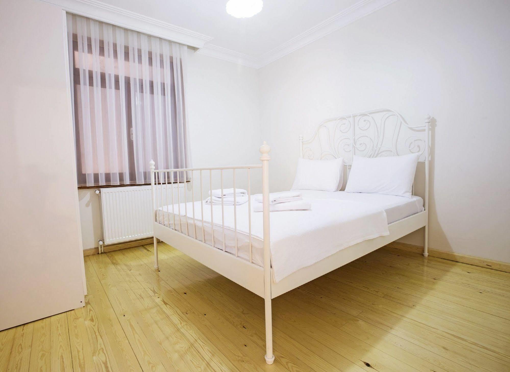 Buyukada Apart Hotel - Sehbal Adalar Esterno foto