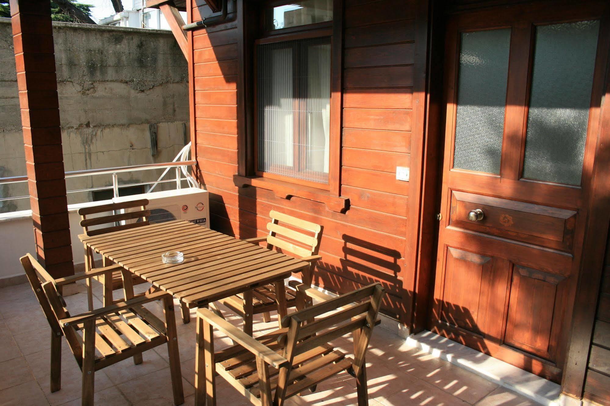 Buyukada Apart Hotel - Sehbal Adalar Esterno foto