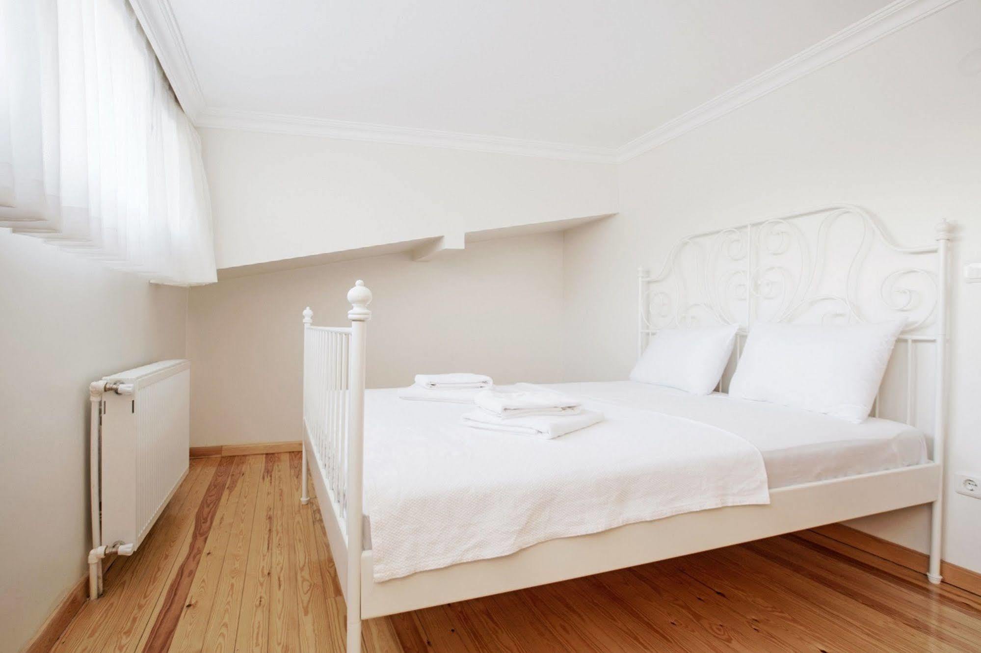Buyukada Apart Hotel - Sehbal Adalar Esterno foto